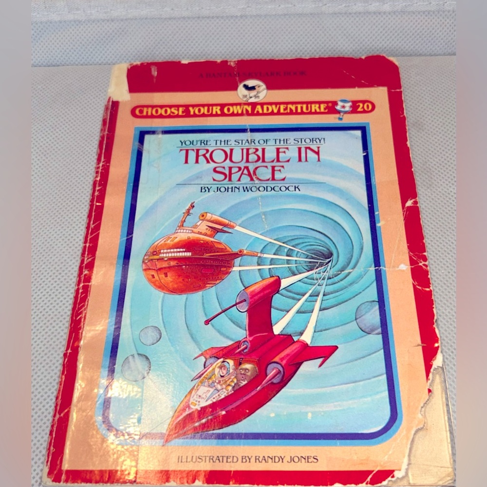 !!**KIDS BOOKS 4/$10**!! Trouble In Space, Choose Your Own Adventure, #20, 1984